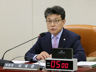 진성준 국회 국방위원장이 6일 오후 서울 여의도 국회에서 열린 국방위원회 전체회의에서 인사말을 하고 있다. 2026.7.6 ⓒ 뉴스1 황기선 기자