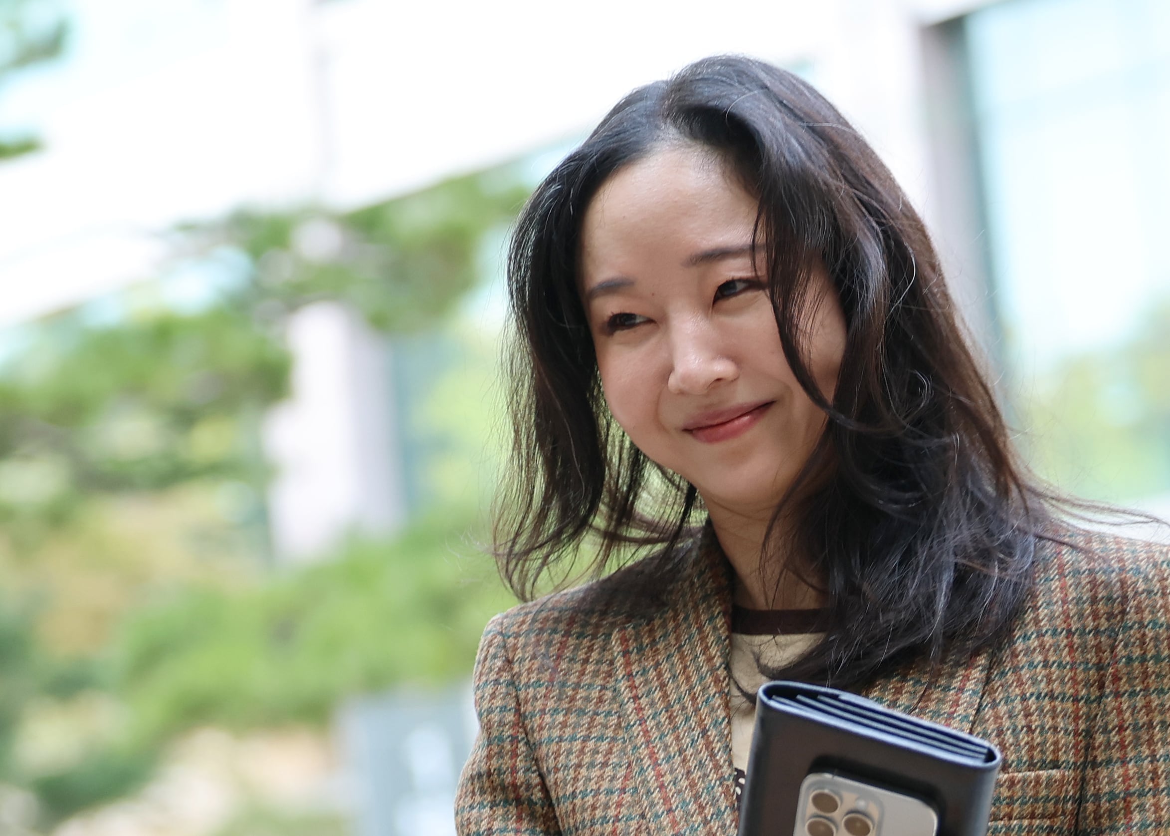 대형 VC 에이티넘인베, 민희진 회사에 투자 검토 중... 2000억 몸값 인정할까