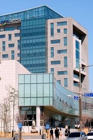 국민연금, 부동산투자실장에 대기발령 조치