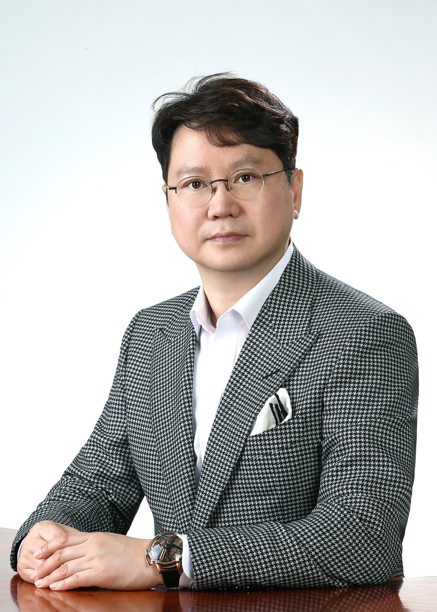 곽동신 한미반도체 회장, 80억원 자사주 취득…“테라팹 공급 자신감”