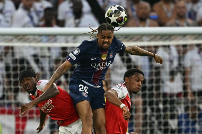 '이강인만 떠나는 것 아닌가!' PSG 날벼락…'1억 4000만 파운드 수직 상승!' 브래들리 바르콜라, 리버풀 '러브콜'