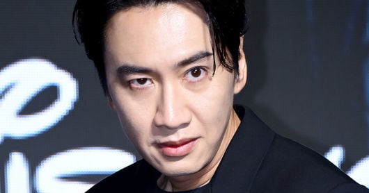 Photo: Chosun Lee Kwang-soo Floods Bubble Fan App With Rapid-Fire Messages