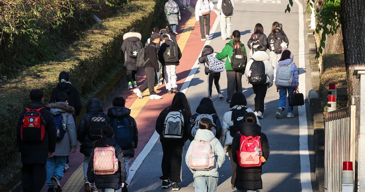 텅 빈 교실과 수학여행의 실태
