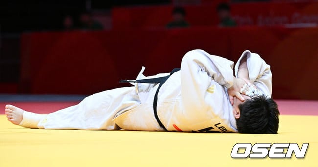 아시안게임 유도 혼성단체전, 판정 논란 속 카자흐스탄에 3-4 패배…결승 진출 좌절