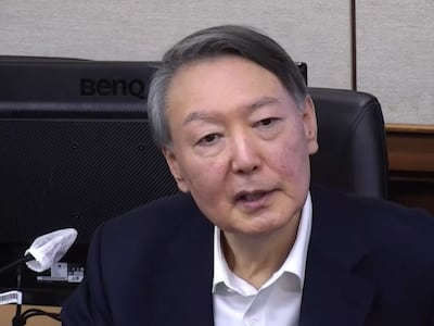 종합특검, 尹에 오는 26일 소환 통보…“트럼프에 계엄 정당화 메시지”