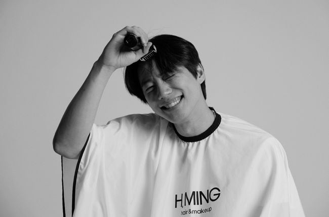 '오늘 입대' 이준영, 직접 머리 밀었다.."저 답게 잘 다녀오겠다"