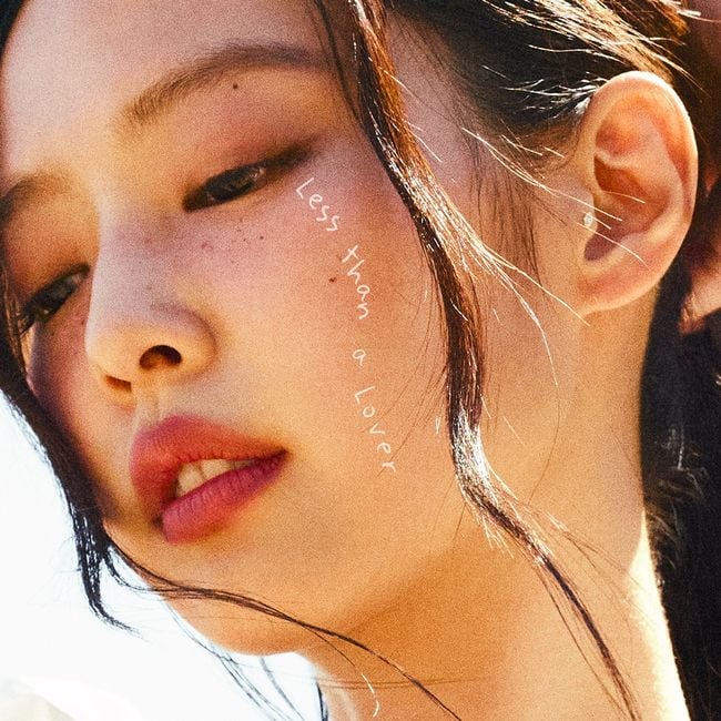 제니, 오늘(24일) 신곡 '레스 댄 어 러버' 공개..낭만 서머송