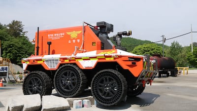 ‘에어리스 타이어’가 뭐길래? 한국타이어, 소방로봇 시작으로 상용화 나서