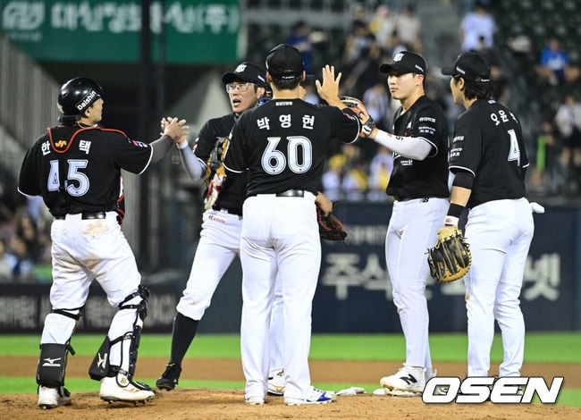 9회말 1사 만루 위기 막고 1점 차 승리...이강철 "로건 좋은 위기 관리 능력, 타선 집중력 돋보였다"