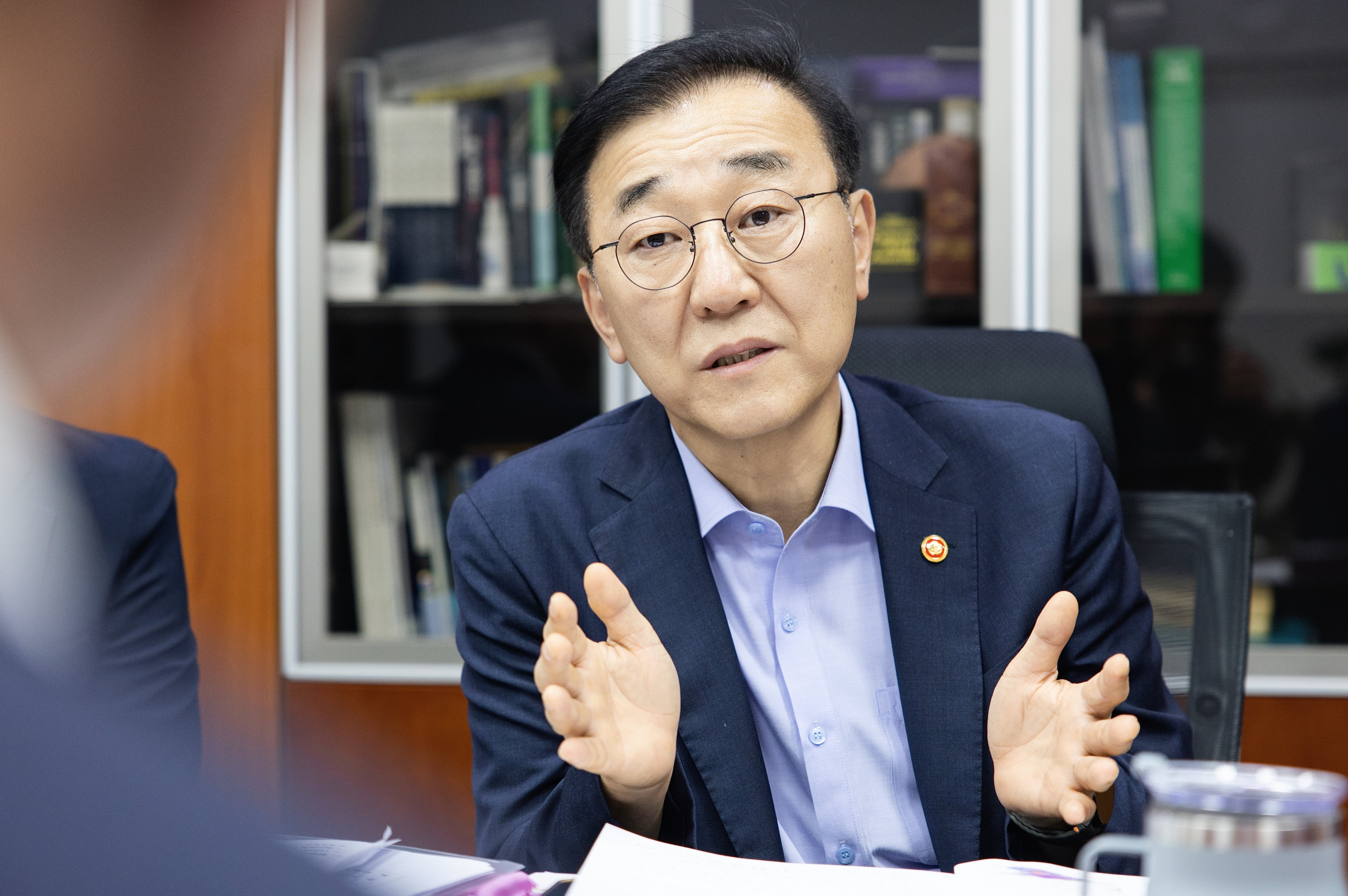 국토부 장관 “그린벨트 해제해서라도 집 짓고 싶다...적극 고민 중”