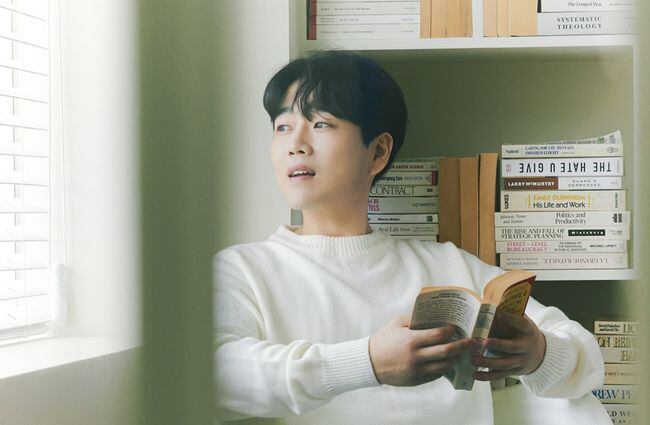 황영웅, 무산 위기 딛고 KBS 주말극 OST 최종 확정..제작사 “예정대로 공개”