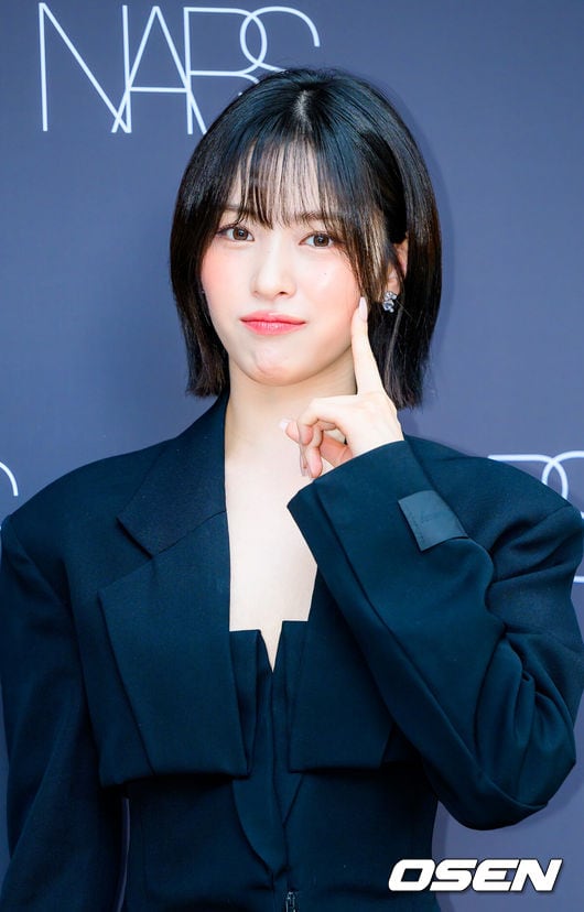 ITZY 류진, 해외 콘서트 '바지에 손' 라이브서 직접 해명 "점프슈트 너무 아팠다"