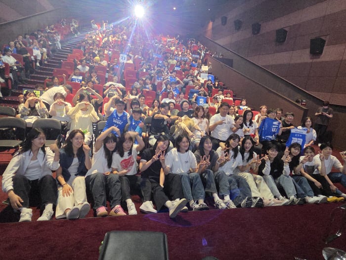 여자 프로농구 우리은행, 팬과 함께 새 시즌 출발…300명 팬미팅 성황