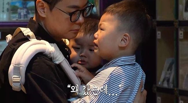 '배그 부부' 아들, 母 죽음 알았다..영정 앞 오열 "보고 싶은데 어떡해"(오은영리포트)