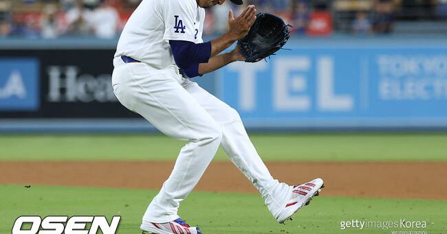 Díaz's Thrilling Save and Yamamoto's 12th Win Propel Dodgers to Victory Over Brewers