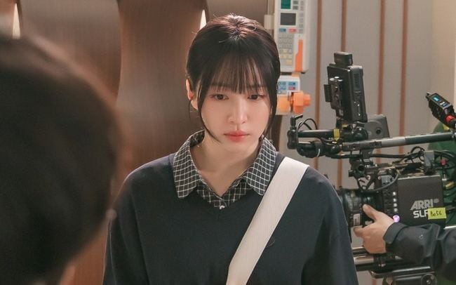 ‘결혼 무기한 연기’ 안희연, 3년 만 복귀 맞아? K-장녀 열연 그 자체 (‘사랑이 온다’)
