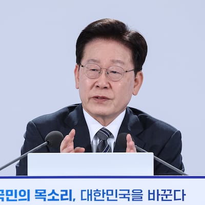李 “집값 반드시 잡겠다”... 책임은 尹정부에 돌려