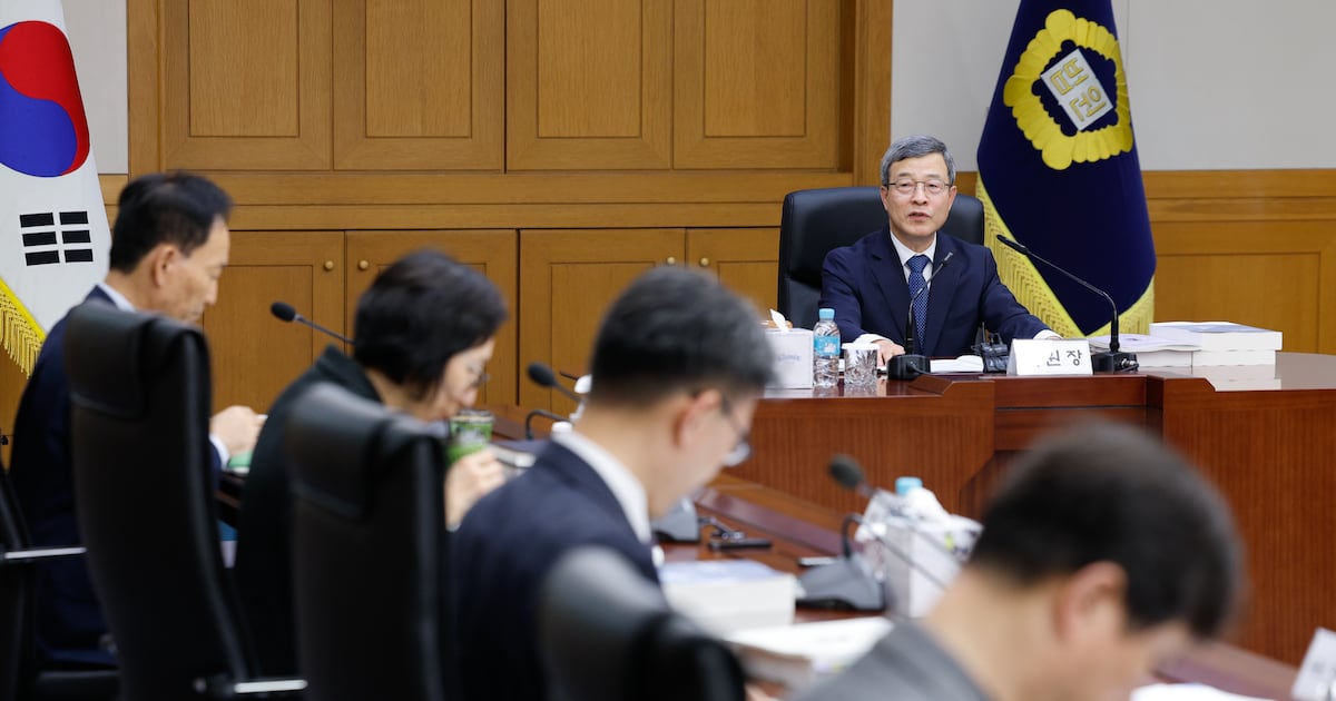 Photograph accompanying Korea's sentencing panel sets the base term for a worker's death at 18 months