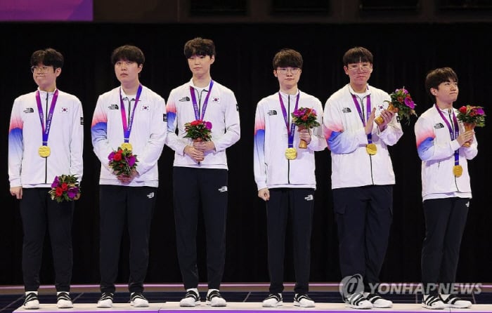 항저우아시안게임 대한민국 '리그오브레전드' 금메달. 사진=연합뉴스