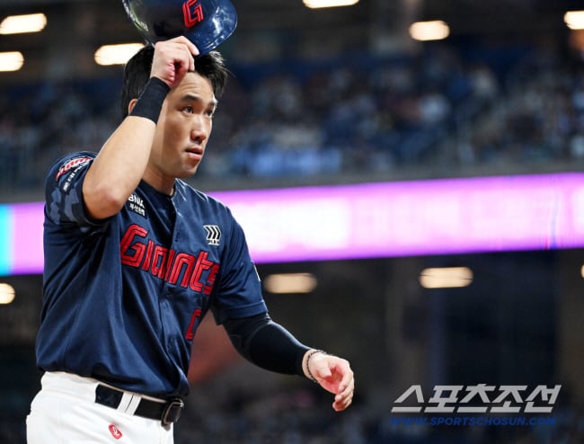 롯데 주장 전준우. 스포츠조선DB