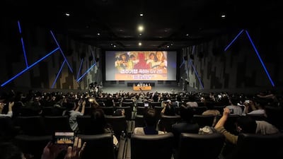 '경주기행', 봉준호 감독도 반했다.."좋은 교과서 같은 작품" 극찬