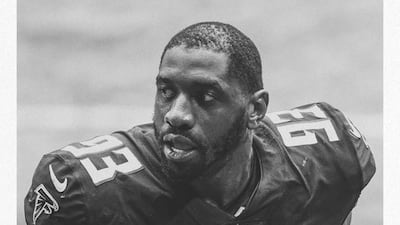 "정말 끔찍한 소식" NFL 前 스타, 향년 37세로 숨진 채 아내에게 발견...옛 동료도 스승도 충격 '애도 물결'