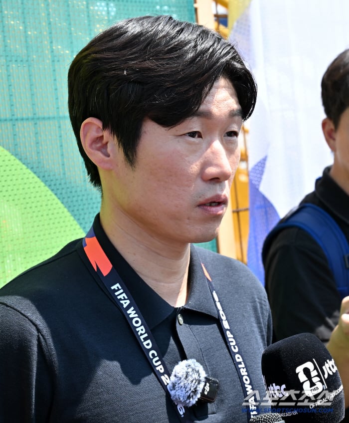 "정말 비참하다" 홍명보호의 허망한 탈락을 본 '해버지' 박지성의 작심 분노 "몇년 전부터 이 결과를 예상했을지도...10년 동안 배웠는데 또 까먹었어"