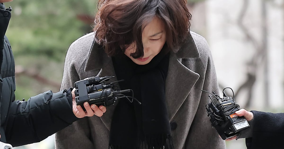 조선일보 김경 시의원 사퇴 관련 이미지