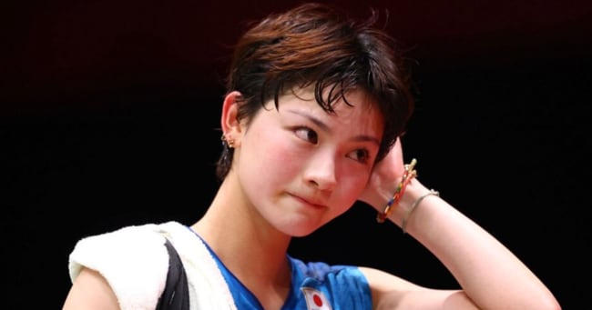 Photo: chosun.com Tomoka Miyazaki Cries After Japan Loses to China in Asian Games Badminton Final