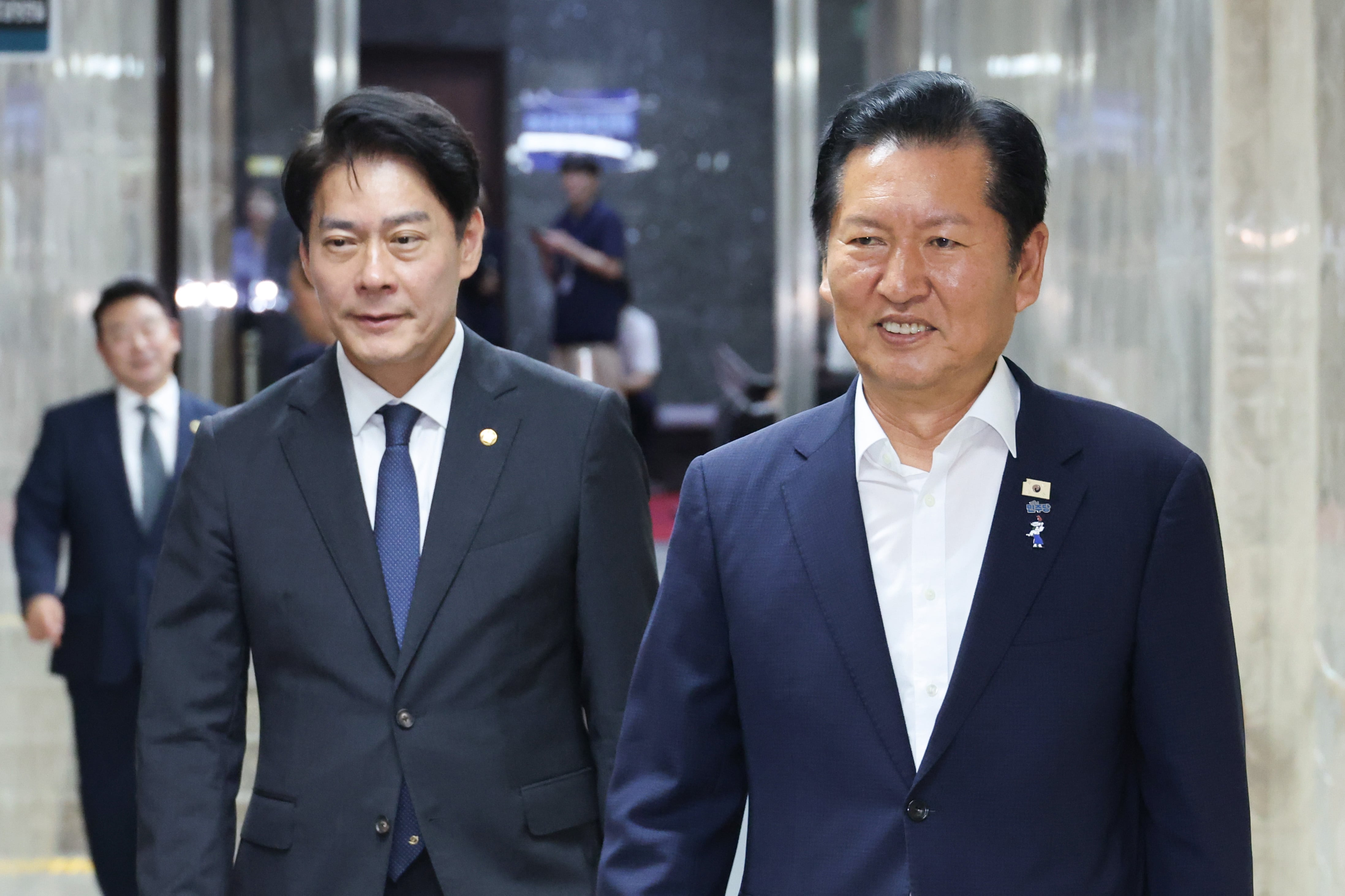 친청계 “김민석 사퇴하라…신천지로 근거 없는 갈등 조장”