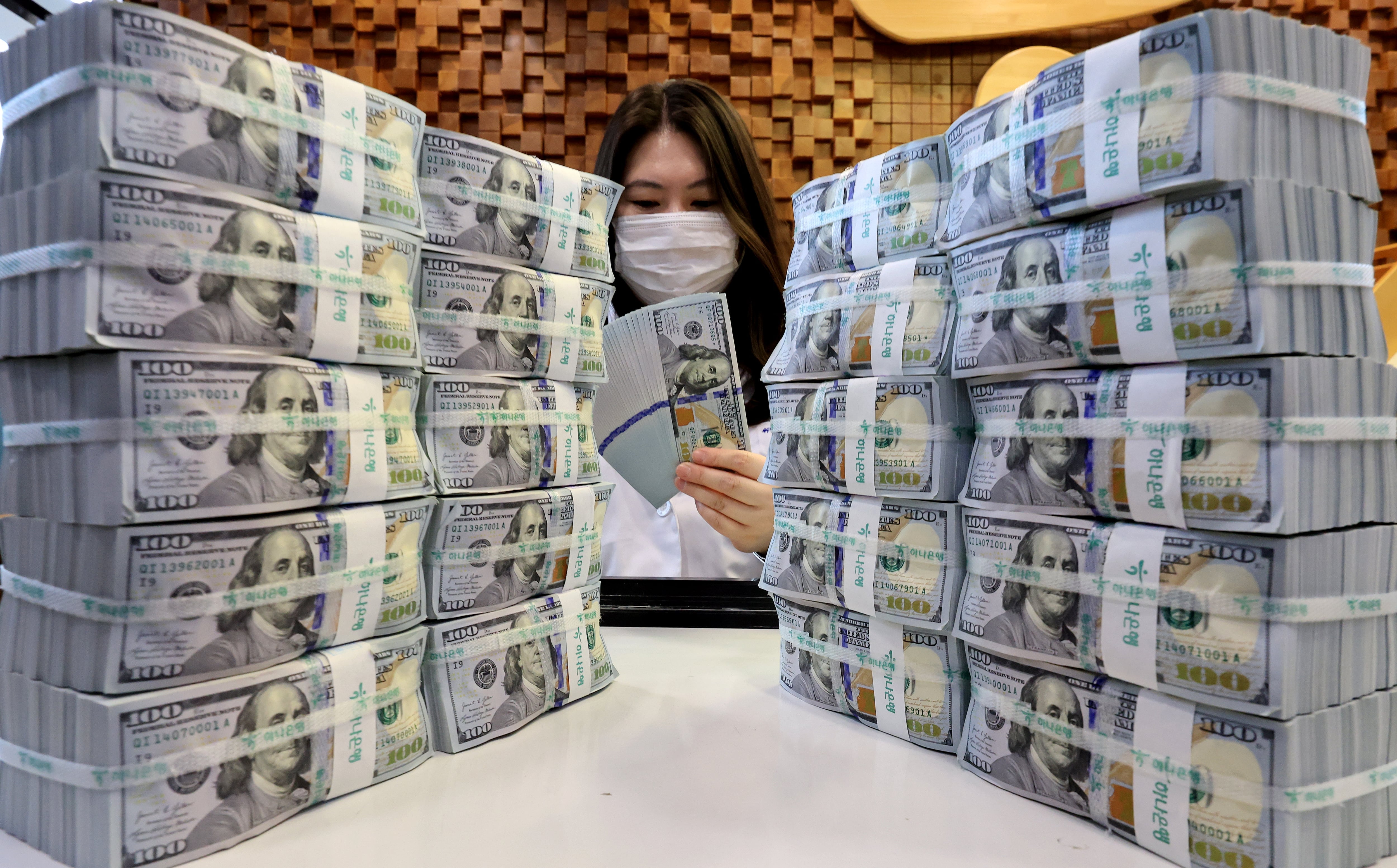 원·달러 환율, 5.4원 내린 1498원