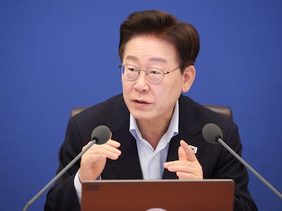 李 “제3자 뇌물죄, 정리해야... 공익기부도 걸면 걸린다”