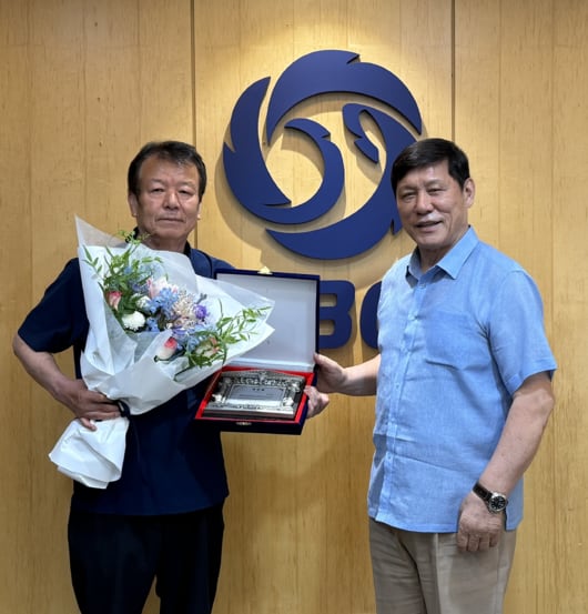 "질책보다 따뜻한 시선을…" 40년간 그라운드 지킨 김호인 학교장, KBO와 작별