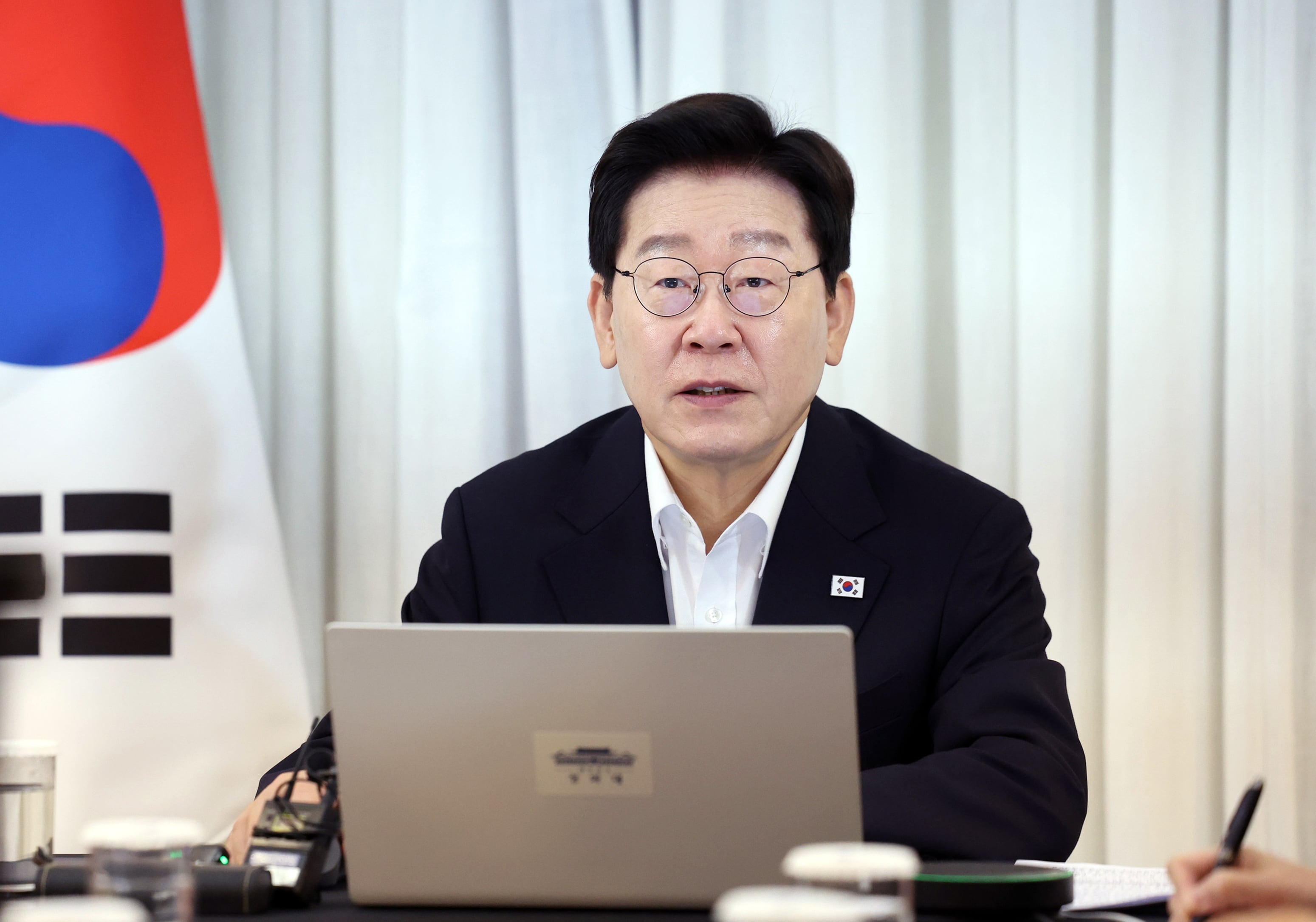 李대통령 “프랑스·스페인 산불 안타까움 금할 수 없어…하루 빨리 진화되길”