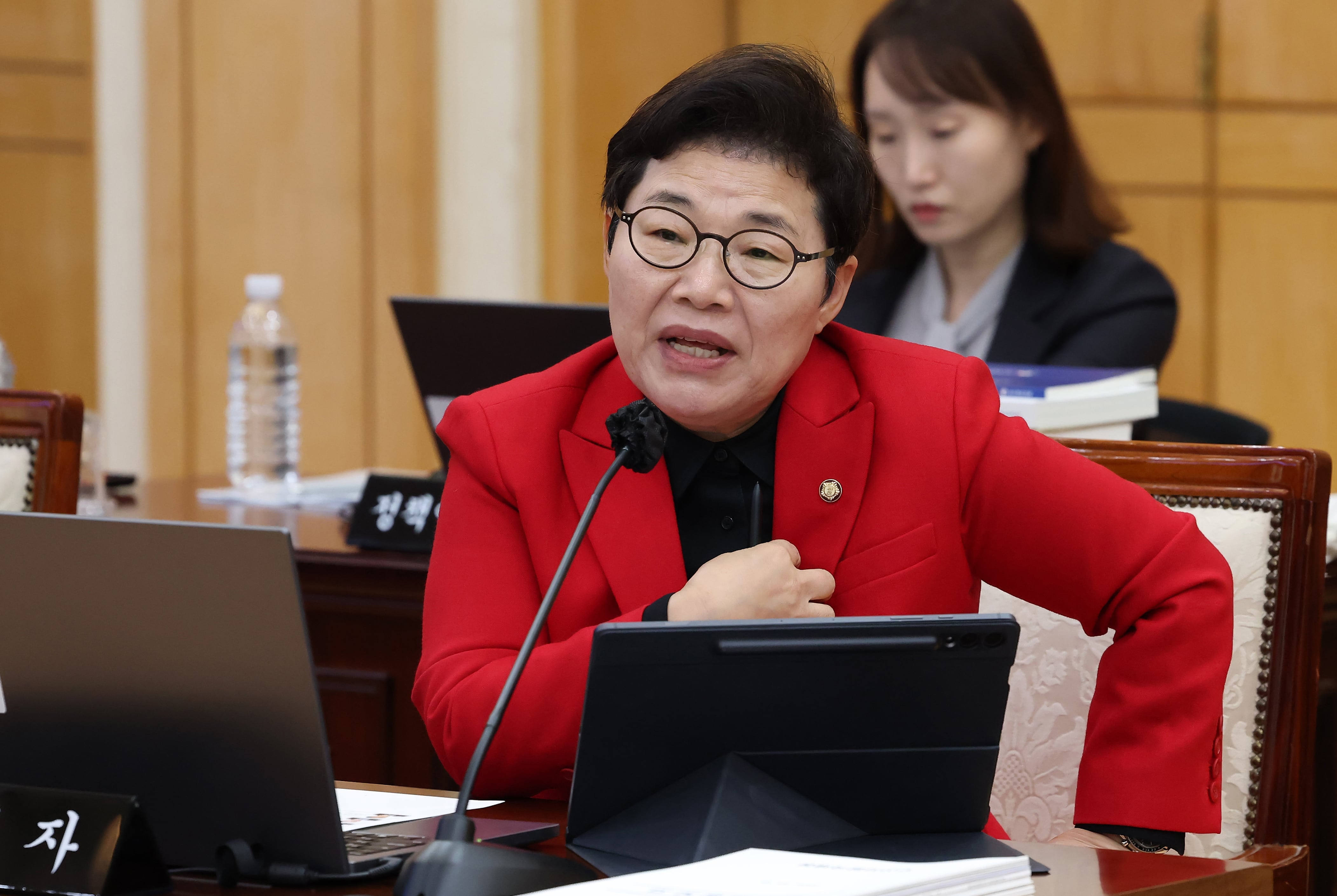 国民の力「国民年金損失雪だるま、共に民主党弾劾で論点ずらし」