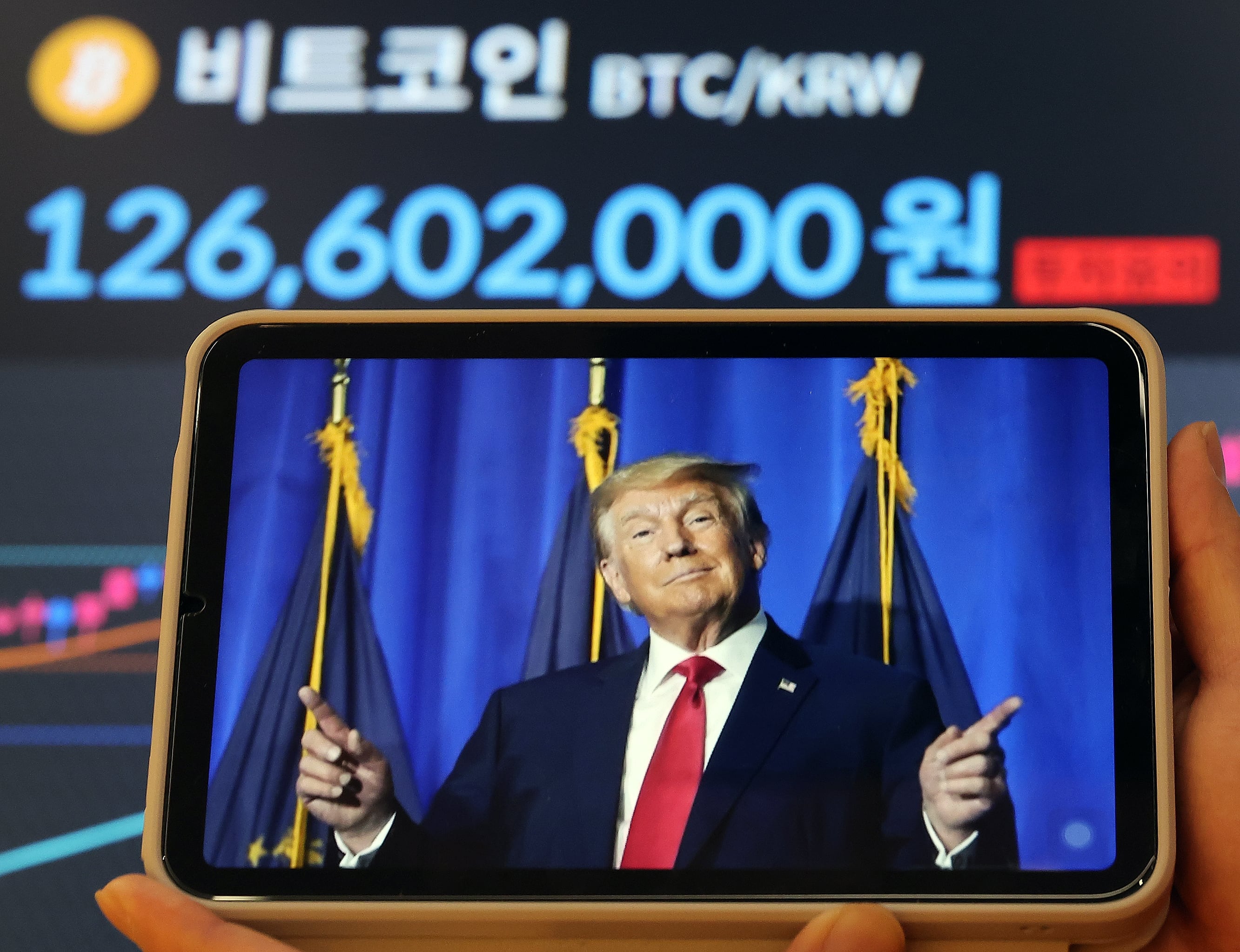 “트럼프 사익 막아야”… 코인 시장 빅 이벤트 美 가상자산법 연내 통과 불투명