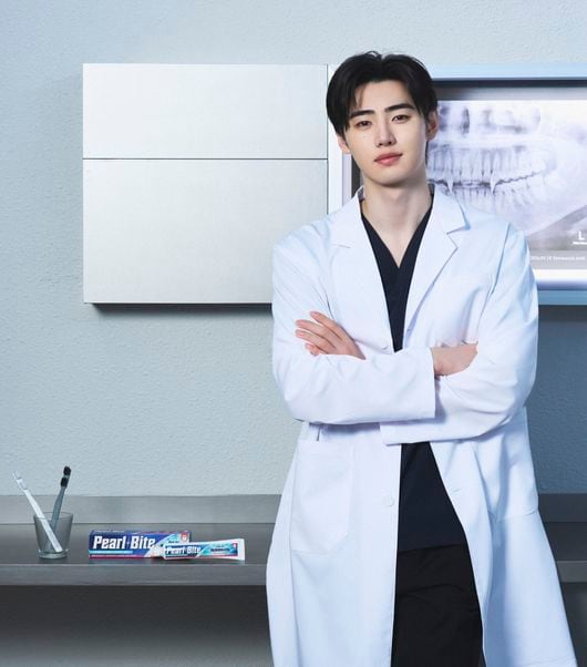 엔하이픈 성훈, 이토록 잘생긴 의사라니…뱀파이어 송곳니 지키는 치과의사 변신