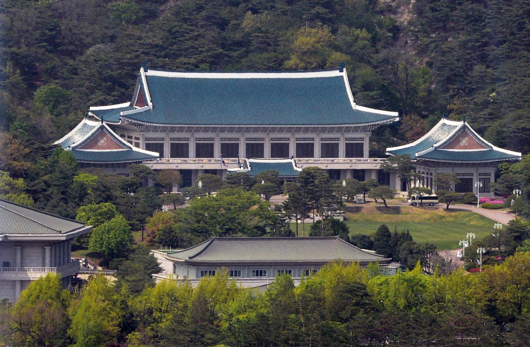 靑 “한미 핵 확장억제 협력은 의무…한반도 비핵화는 국제사회 목표”