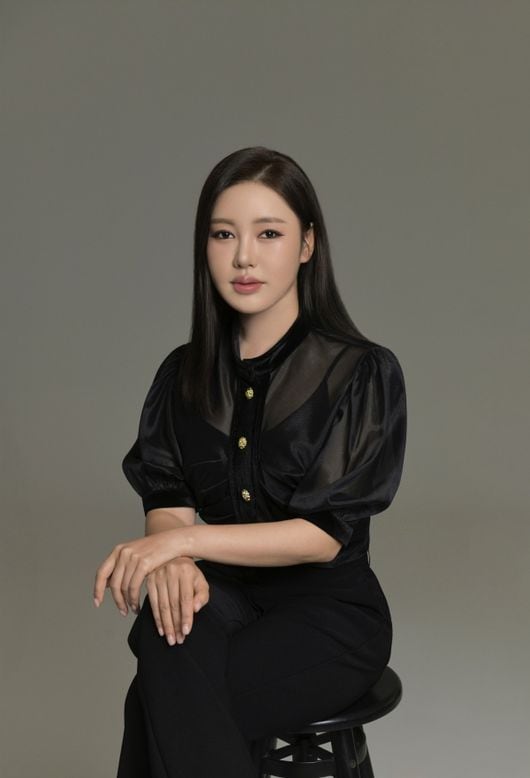 송가인, 게임 OST 접수…'열혈강호: 넥스트' 유해진X장항준과 호화 라인업