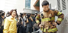 與, 추미애 ‘재정 빨대’ 발언 또 사과… 秋는 “순직 소방관 애도”