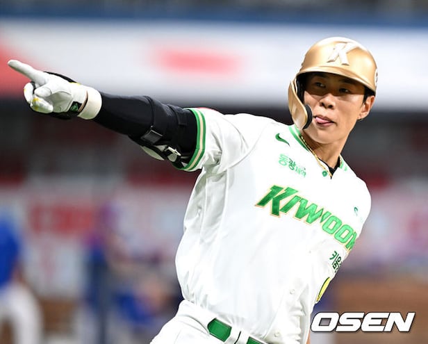 Song Sung-mun's MLB Posting Draws Interest from Eleven Teams