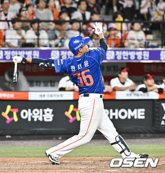 “교체 준비했는데 만루가 됐다”…왜 만루에서 문현빈 빼고, 통산 1안타 타자가 대타였을까, 다음날 쐐기 3점포로 보답하다