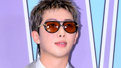 RM, 軍 동기들에 카드 줬다가 봉변 “66만원 긁어..생필품까지 구매” 충격