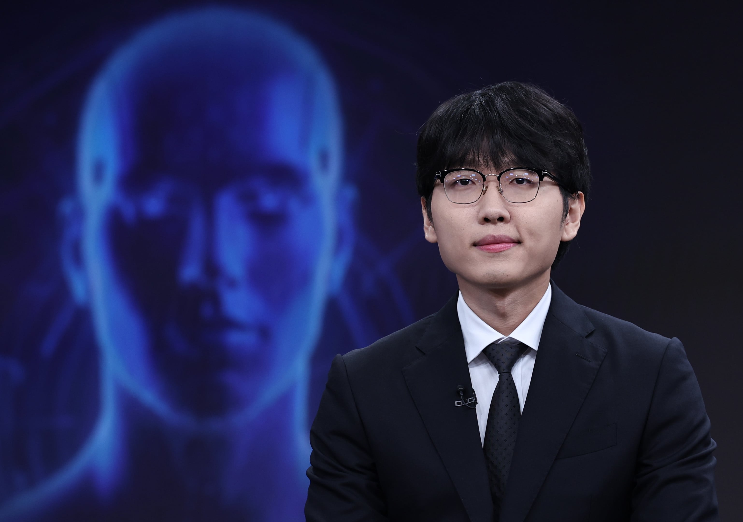 245수 불계패 뒤 ‘알파고 정석’으로 설욕… 신진서, 바둑 AI 카타고에 4집반승