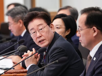 폭풍 SNS로 돌아온 李대통령 “많이들 함께 해주세요, 좌아하게”