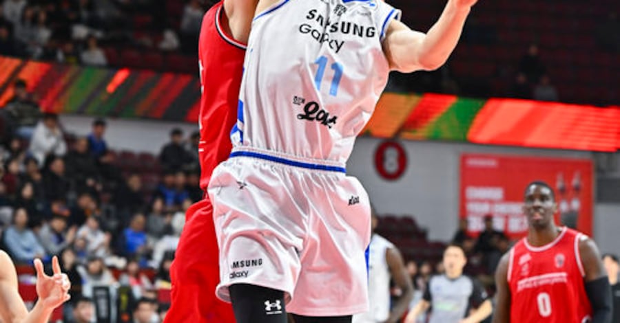 김종규의 이관희 슛 블록 장면