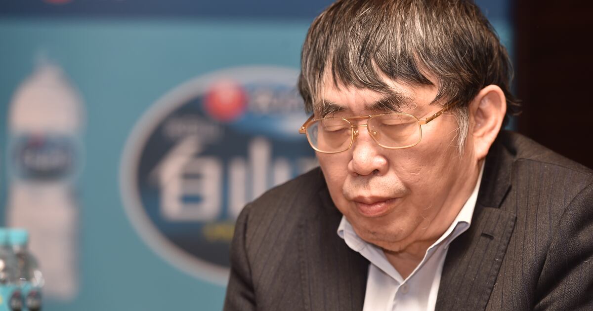Nie Weiping, Chinese Go's 'Iron Gatekeeper,' Dies at 74