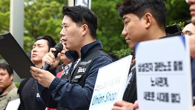 President Lee Warns of Excessive Demands, Samsung Union Cites LG