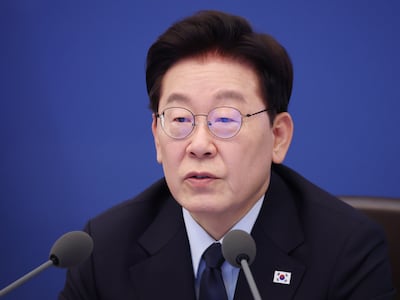 李, “국무회의 공개해 장관들 말 막는다는 건 허위주장”