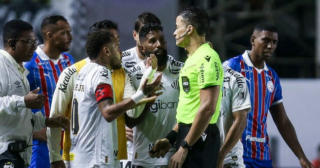 Neymar Faces Up to Six-Match Suspension for Vinicius Law Violation - 조선일보